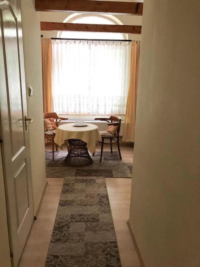 Hotel Talizman Etterem Panzio Miskolc Esterno foto